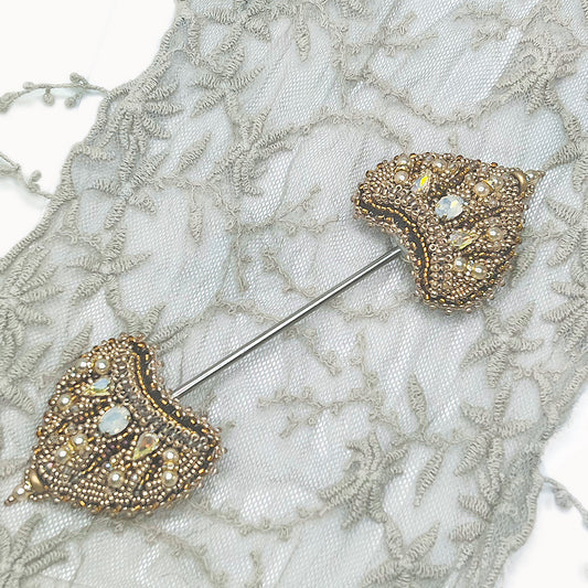 Fantail Shawl pin