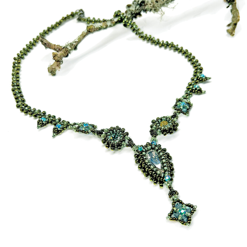 Halcyon Necklace pattern